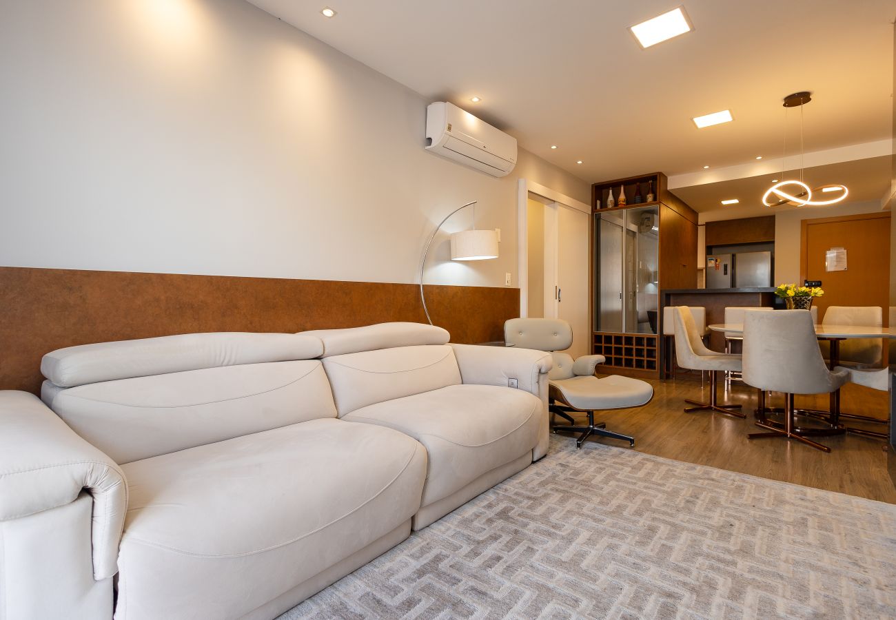 Apartamento em Gramado - Apto alto padrão 2 suítes no coração de Gramado!