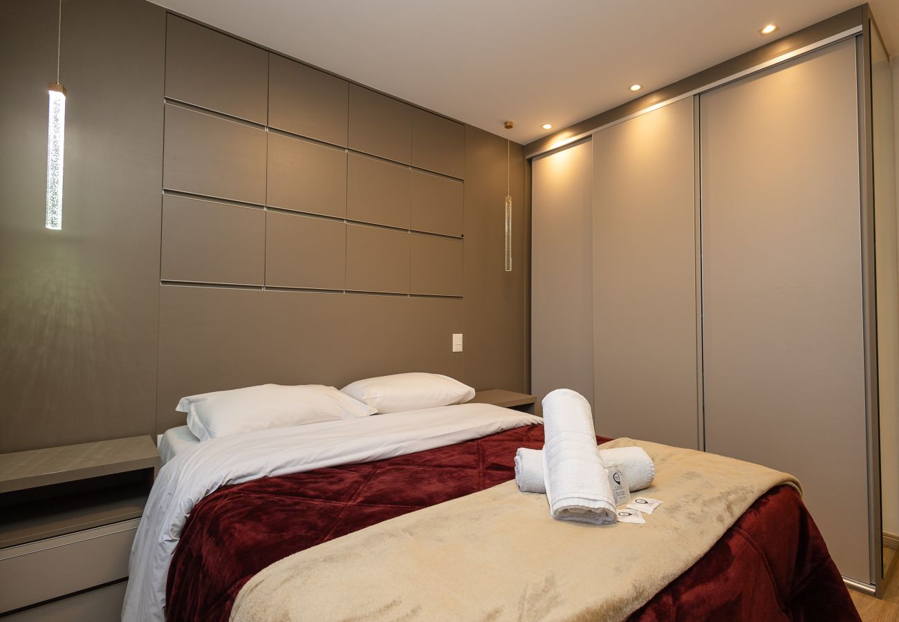 Apartamento em Gramado - Apto alto padrão 2 suítes no coração de Gramado!