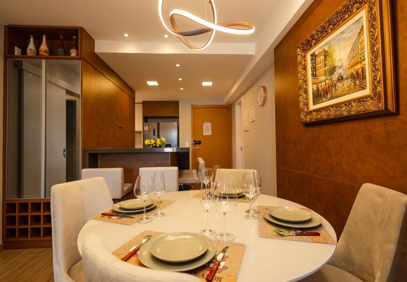 Apartamento em Gramado - Apto alto padrão 2 suítes no coração de Gramado!