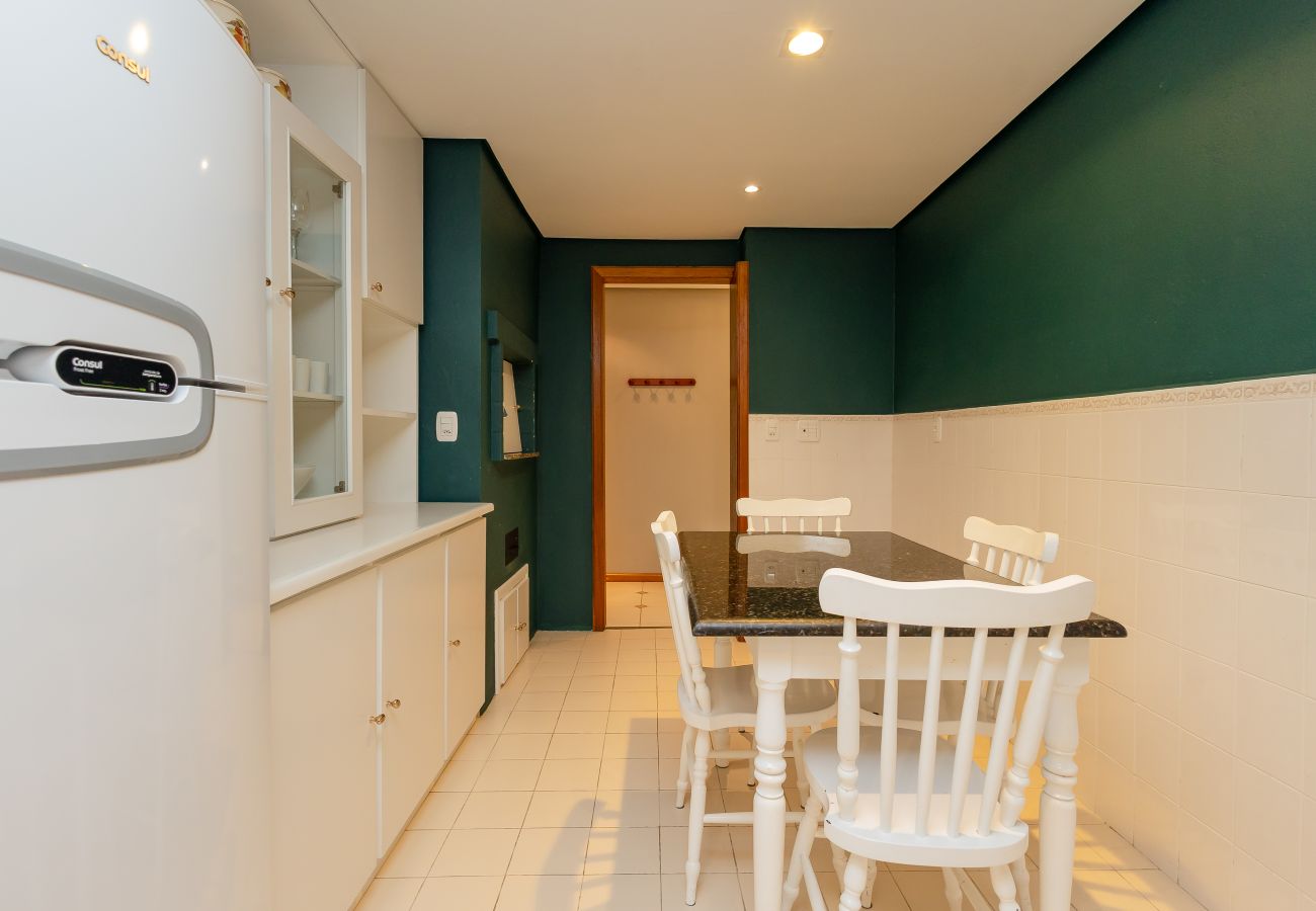 Apartamento em Gramado - Terraço gigante no coração de Gramado (4 dorm)!
