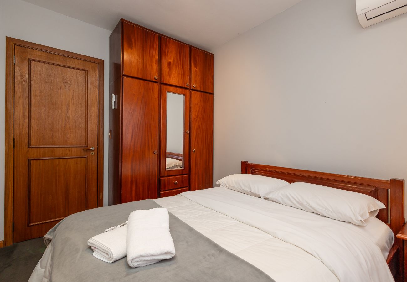 Apartamento em Gramado - Terraço gigante no coração de Gramado (4 dorm)!