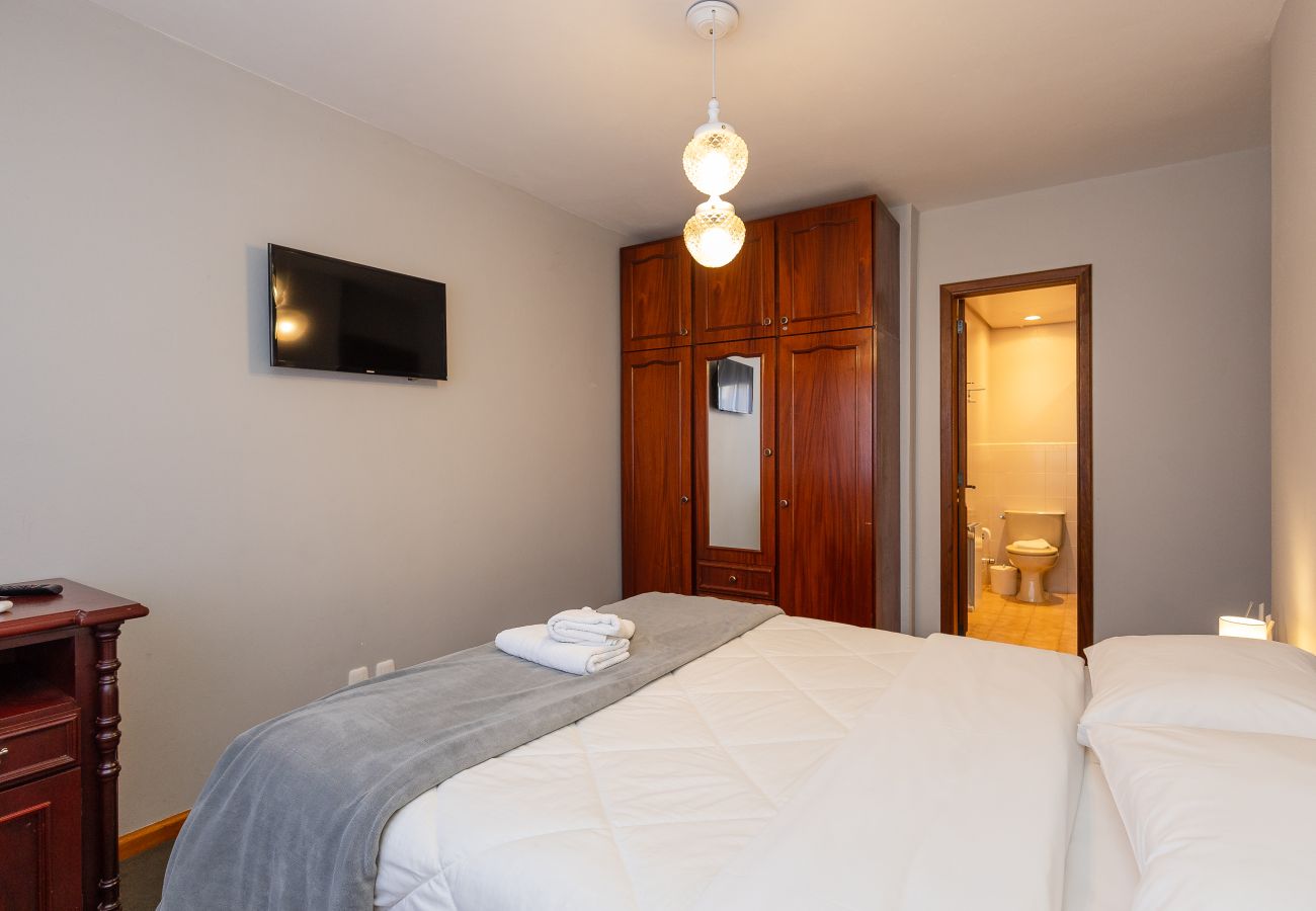 Apartamento em Gramado - Terraço gigante no coração de Gramado (4 dorm)!