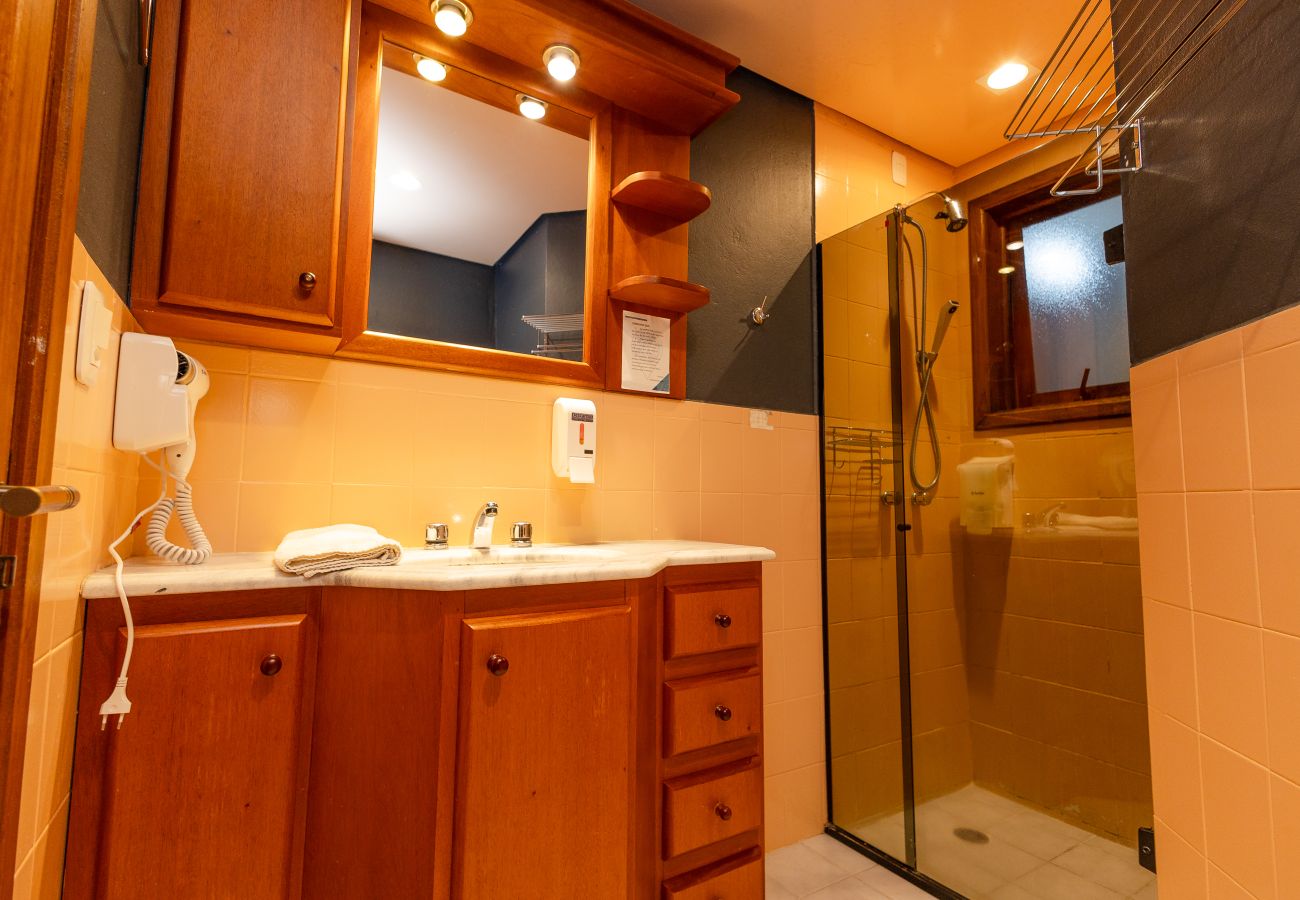 Apartamento em Gramado - Terraço gigante no coração de Gramado (4 dorm)!