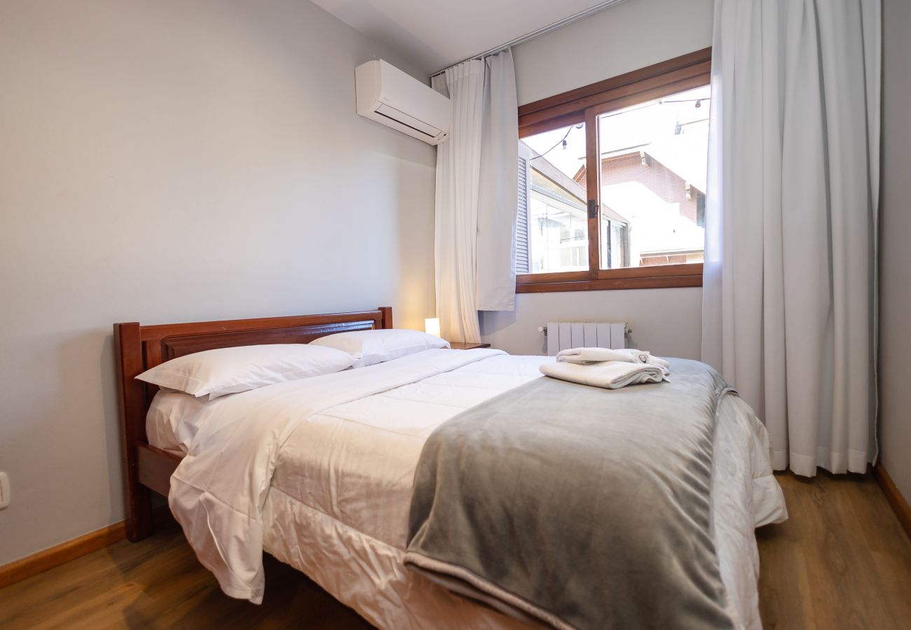 Apartamento em Gramado - Terraço gigante no coração de Gramado (4 dorm)!
