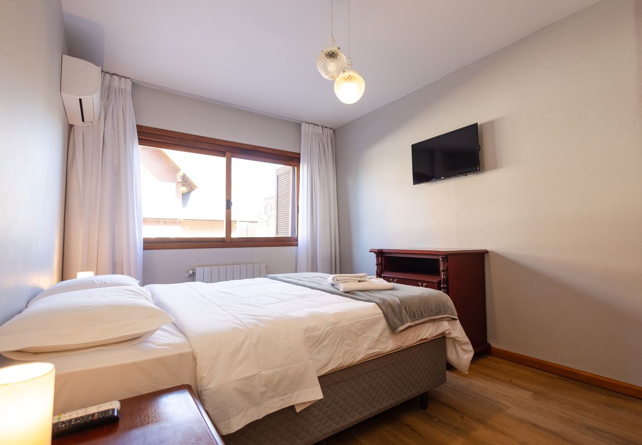 Apartamento em Gramado - Terraço gigante no coração de Gramado (4 dorm)!