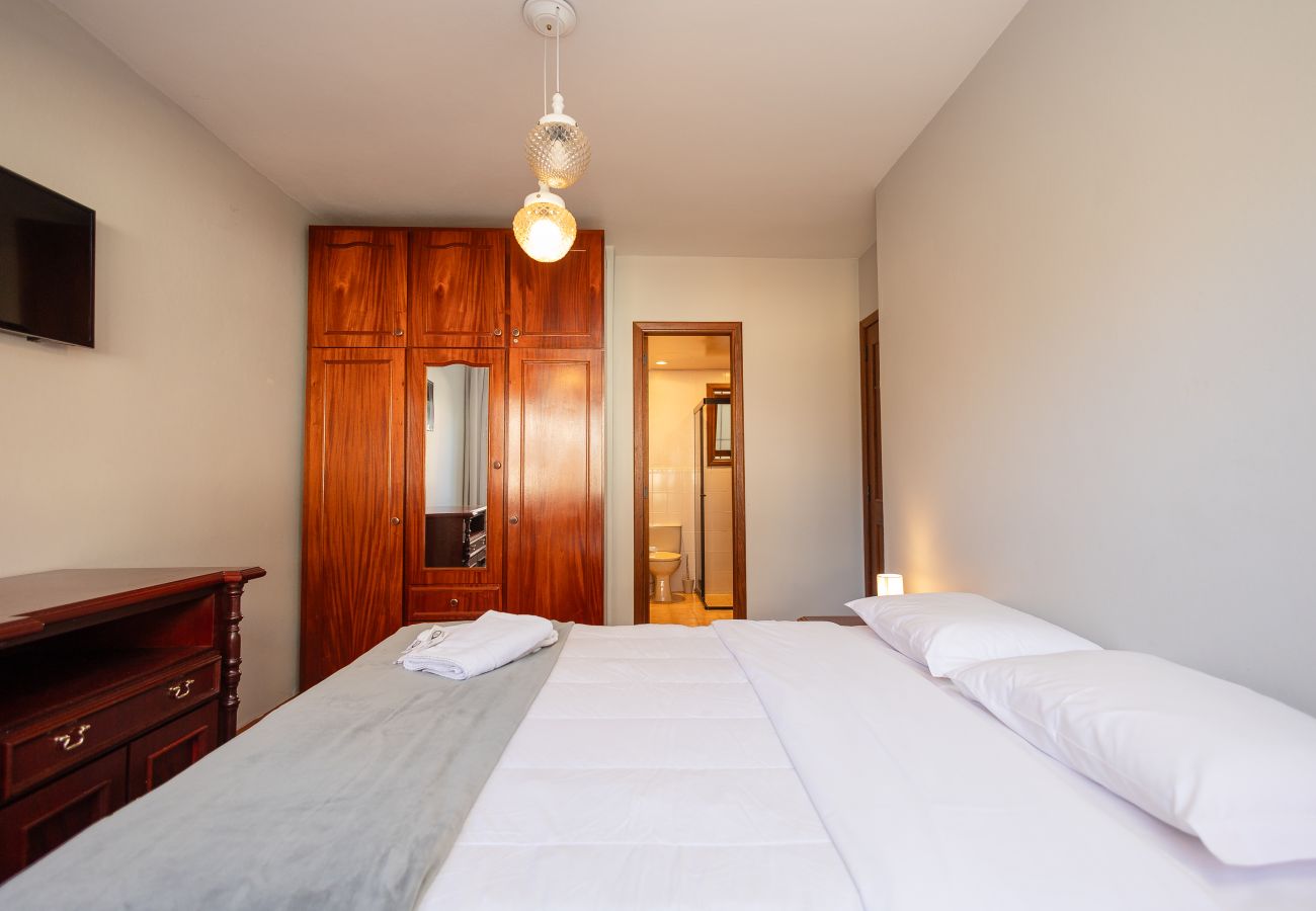 Apartamento em Gramado - Terraço gigante no coração de Gramado (4 dorm)!