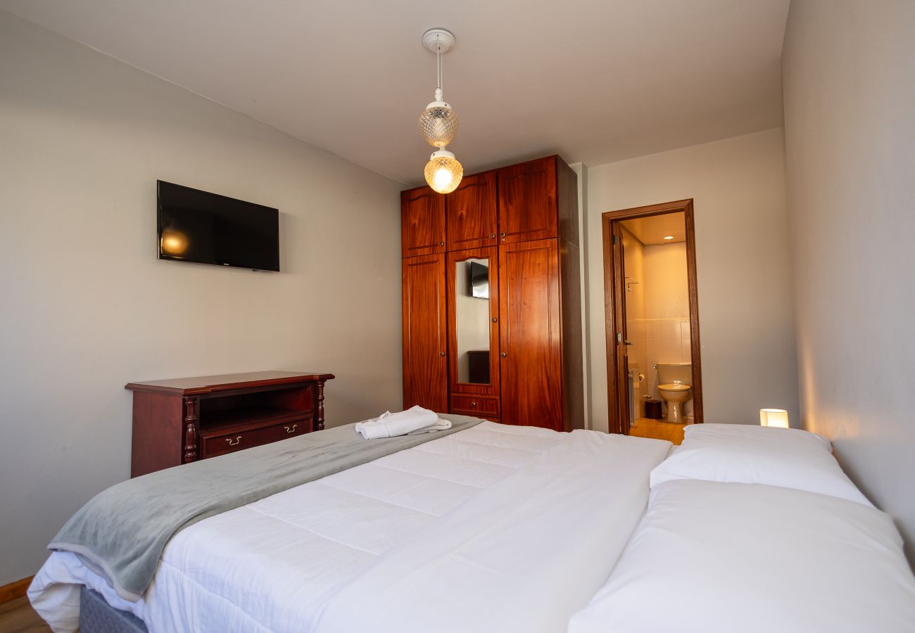 Apartamento em Gramado - Terraço gigante no coração de Gramado (4 dorm)!