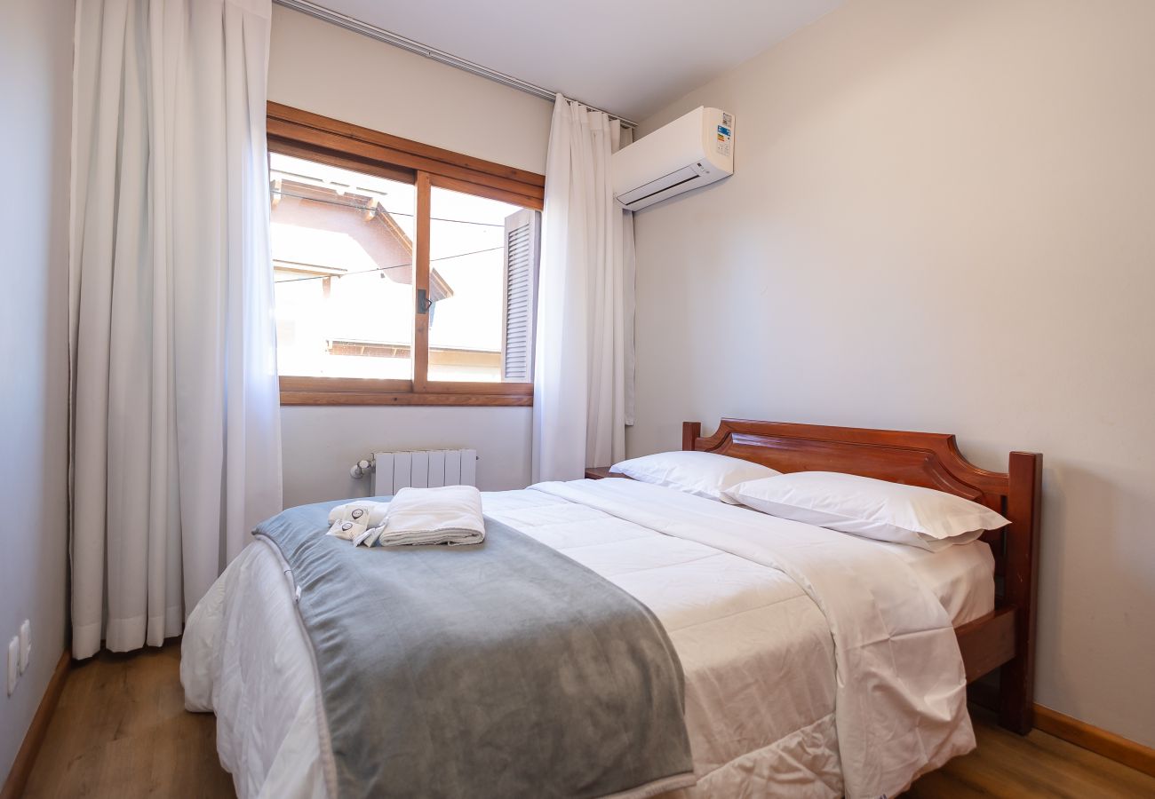 Apartamento em Gramado - Terraço gigante no coração de Gramado (4 dorm)!