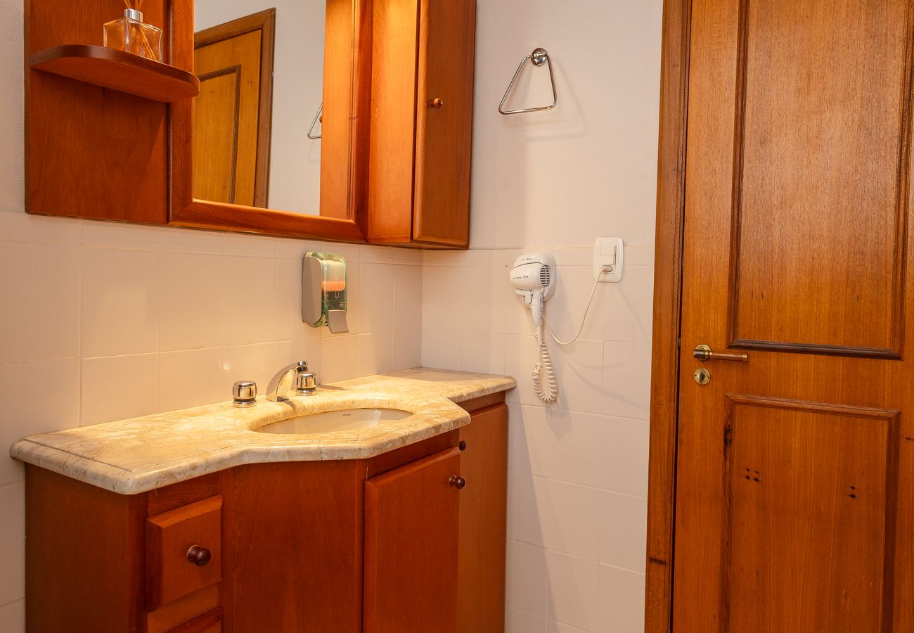 Apartamento em Gramado - Terraço gigante no coração de Gramado (4 dorm)!