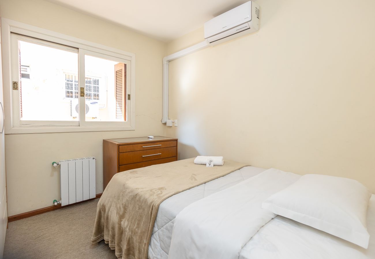 Apartamento em Gramado - Duplex 2D (2 banheiros) a 300m da Rua Coberta!