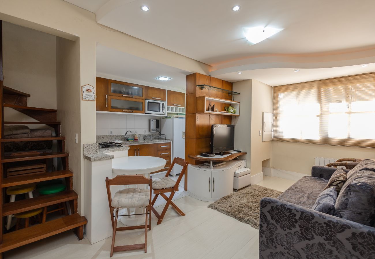 Apartamento em Gramado - Duplex 2D (2 banheiros) a 300m da Rua Coberta!