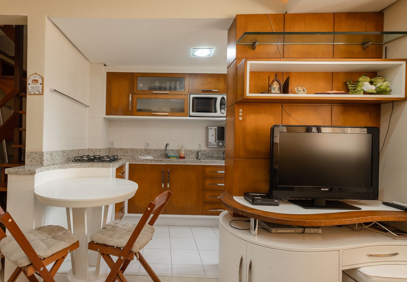 Apartamento em Gramado - Duplex 2D (2 banheiros) a 300m da Rua Coberta!