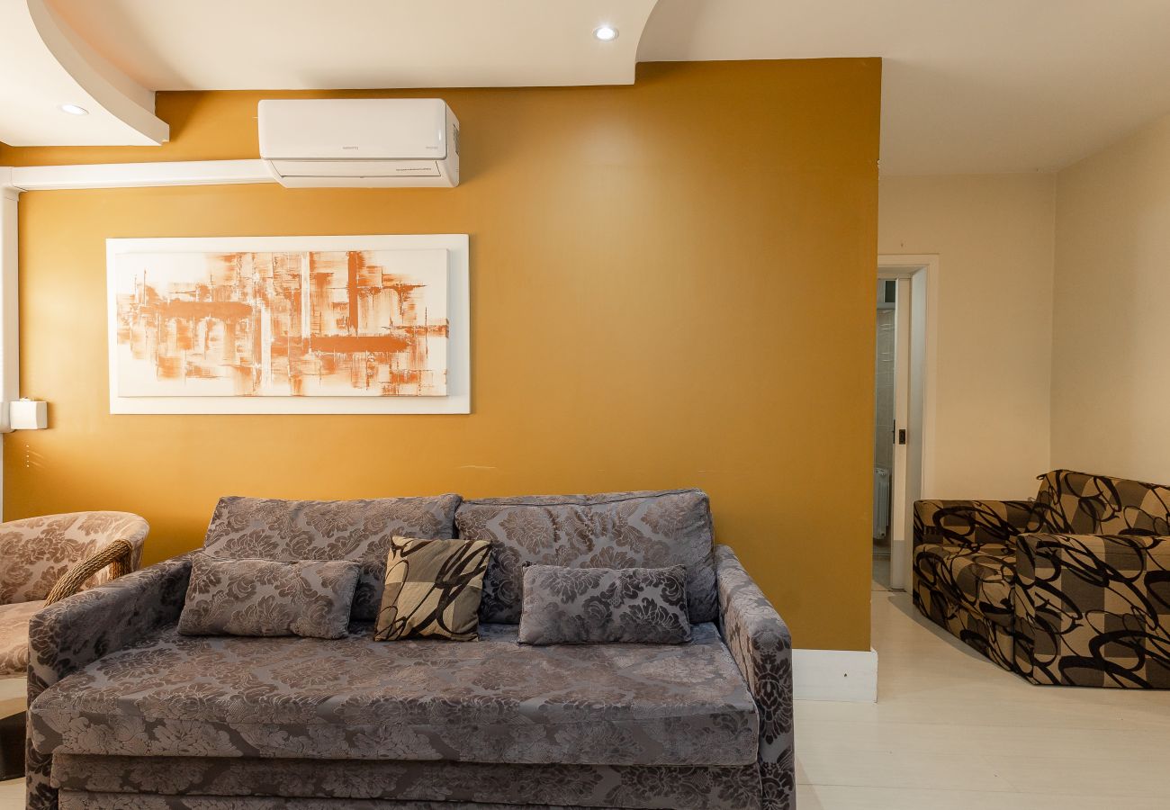 Apartamento em Gramado - Duplex 2D (2 banheiros) a 300m da Rua Coberta!