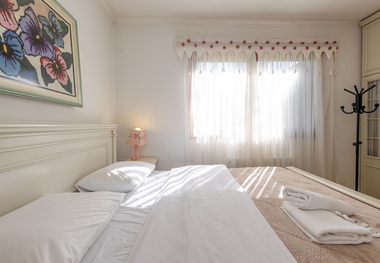 Apartamento em Gramado - Apto aconchegante a 400m da Rua Coberta!