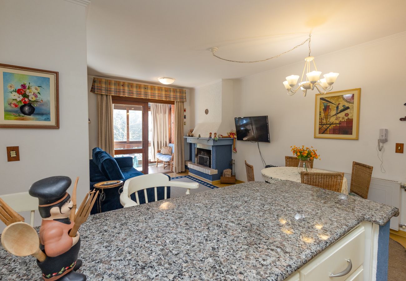 Apartamento em Gramado - Apto aconchegante a 400m da Rua Coberta!