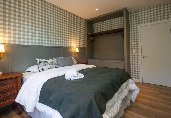 Apartamento em Gramado - Conforto e sofisticação no centro, a 400m da Rua Coberta