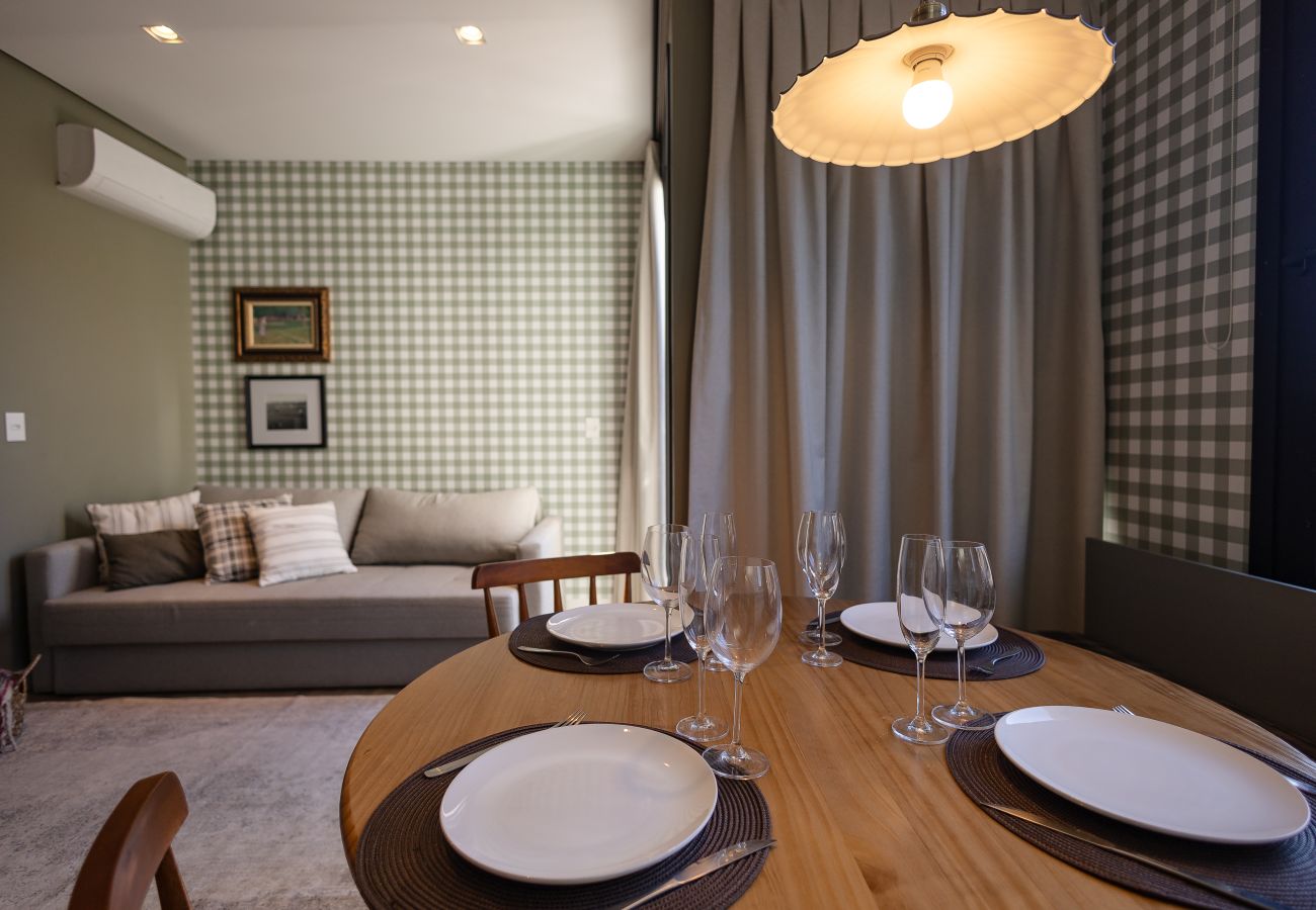 Apartamento em Gramado - Conforto e sofisticação no centro, a 400m da Rua Coberta