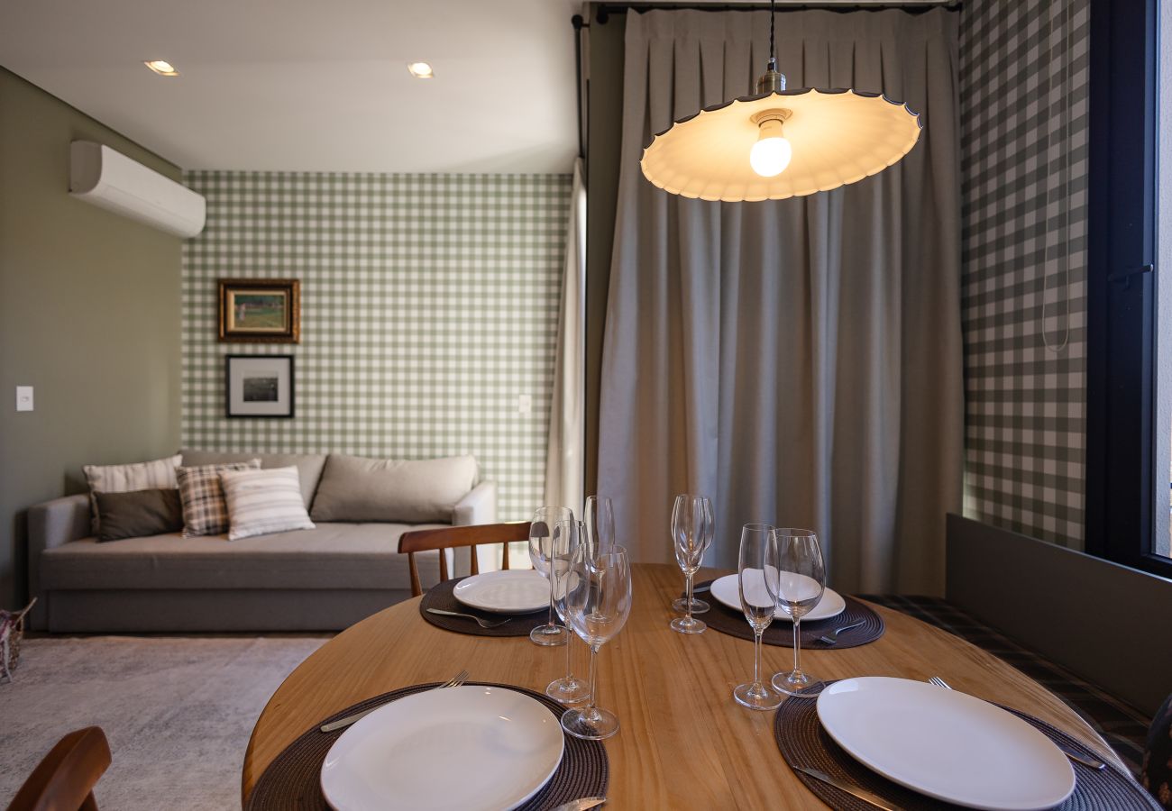 Apartamento em Gramado - Conforto e sofisticação no centro, a 400m da Rua Coberta