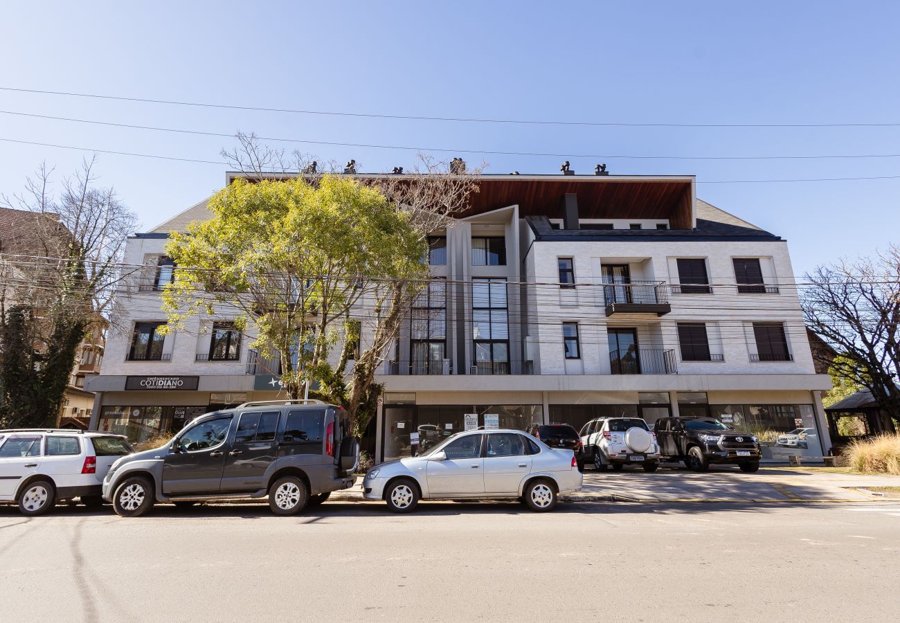 Apartamento em Gramado - Conforto e sofisticação no centro, a 400m da Rua Coberta