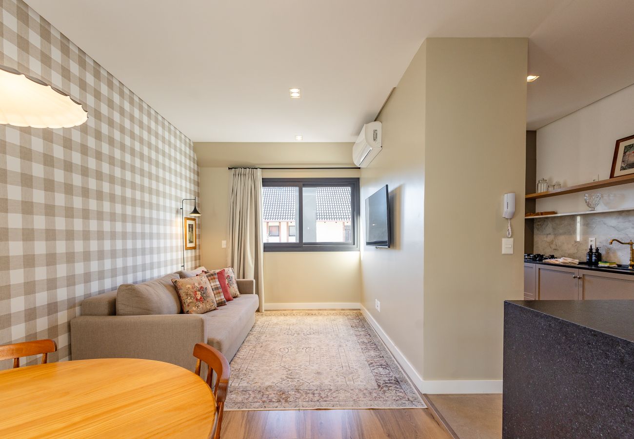Apartamento em Gramado - Luxuoso apartamento no centro, a 400m da Rua Coberta