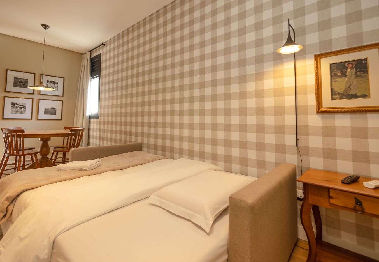 Apartamento em Gramado - Luxuoso apartamento no centro, a 400m da Rua Coberta