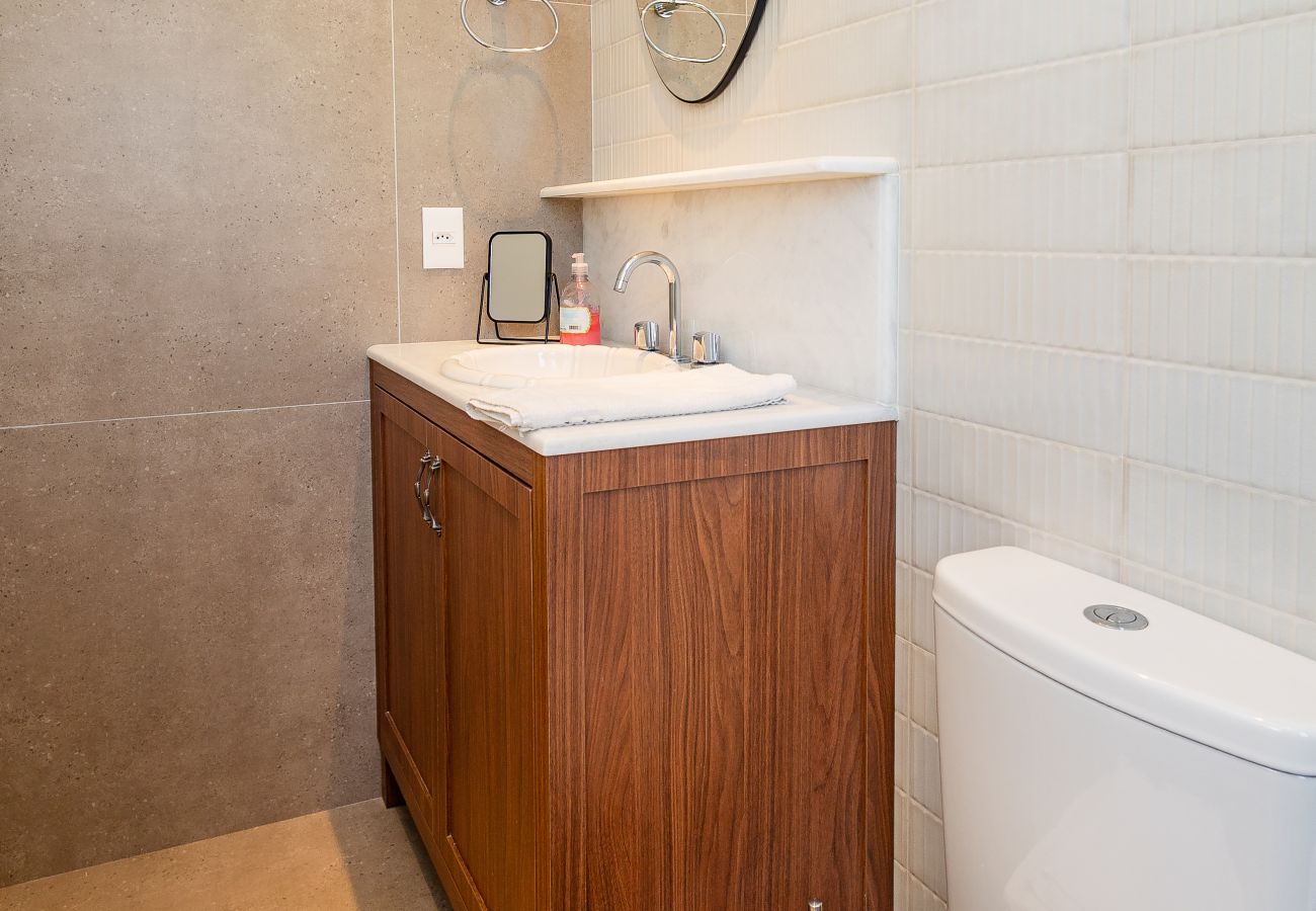 Apartamento em Gramado - Luxuoso apartamento no centro, a 400m da Rua Coberta