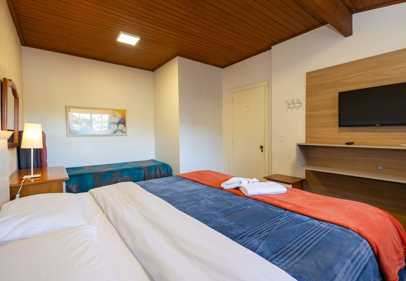 Apartamento em Gramado - Duplex 3 dormitórios a 450m da Rua Coberta!