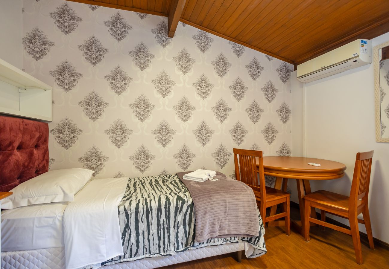 Apartamento em Gramado - Duplex 3 dormitórios a 450m da Rua Coberta!