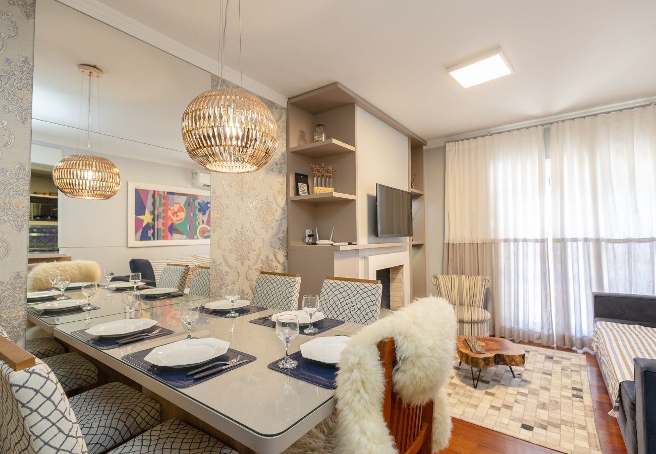 Apartamento em Gramado - Duplex 3 dormitórios a 450m da Rua Coberta!