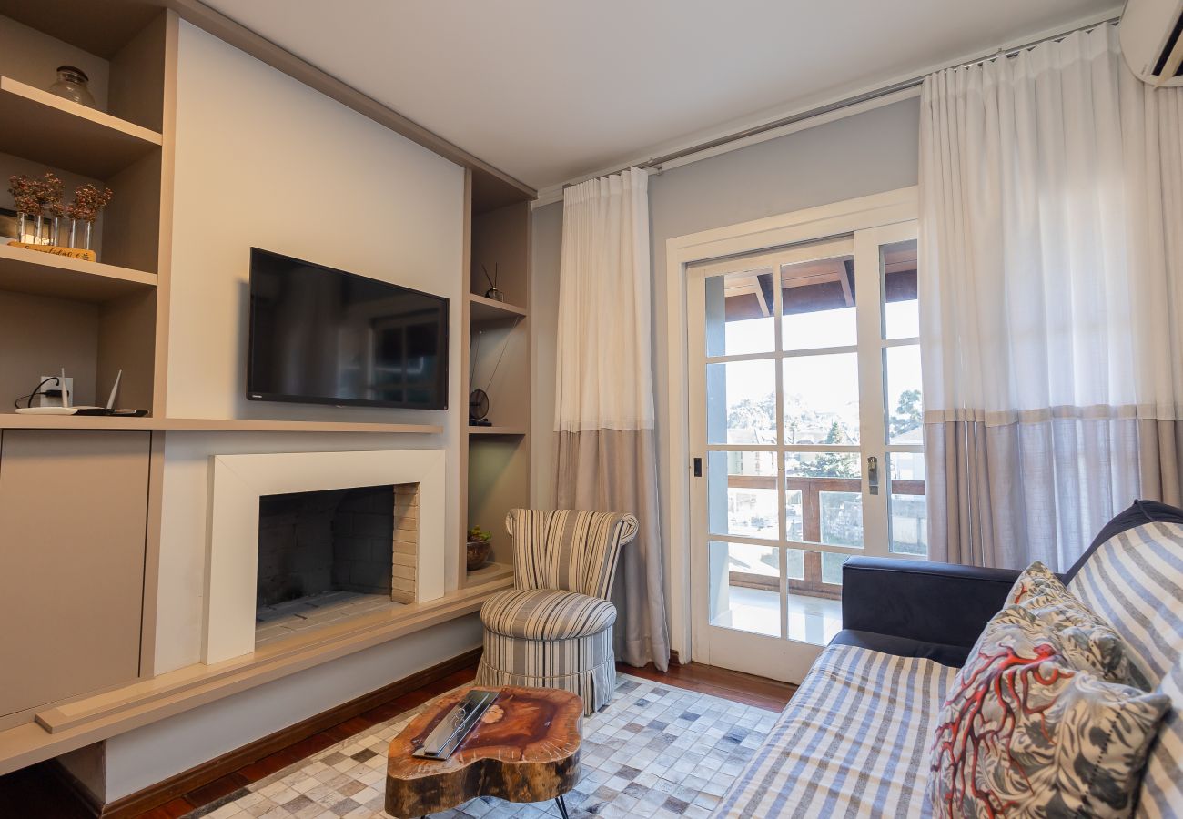 Apartamento em Gramado - Duplex 3 dormitórios a 450m da Rua Coberta!