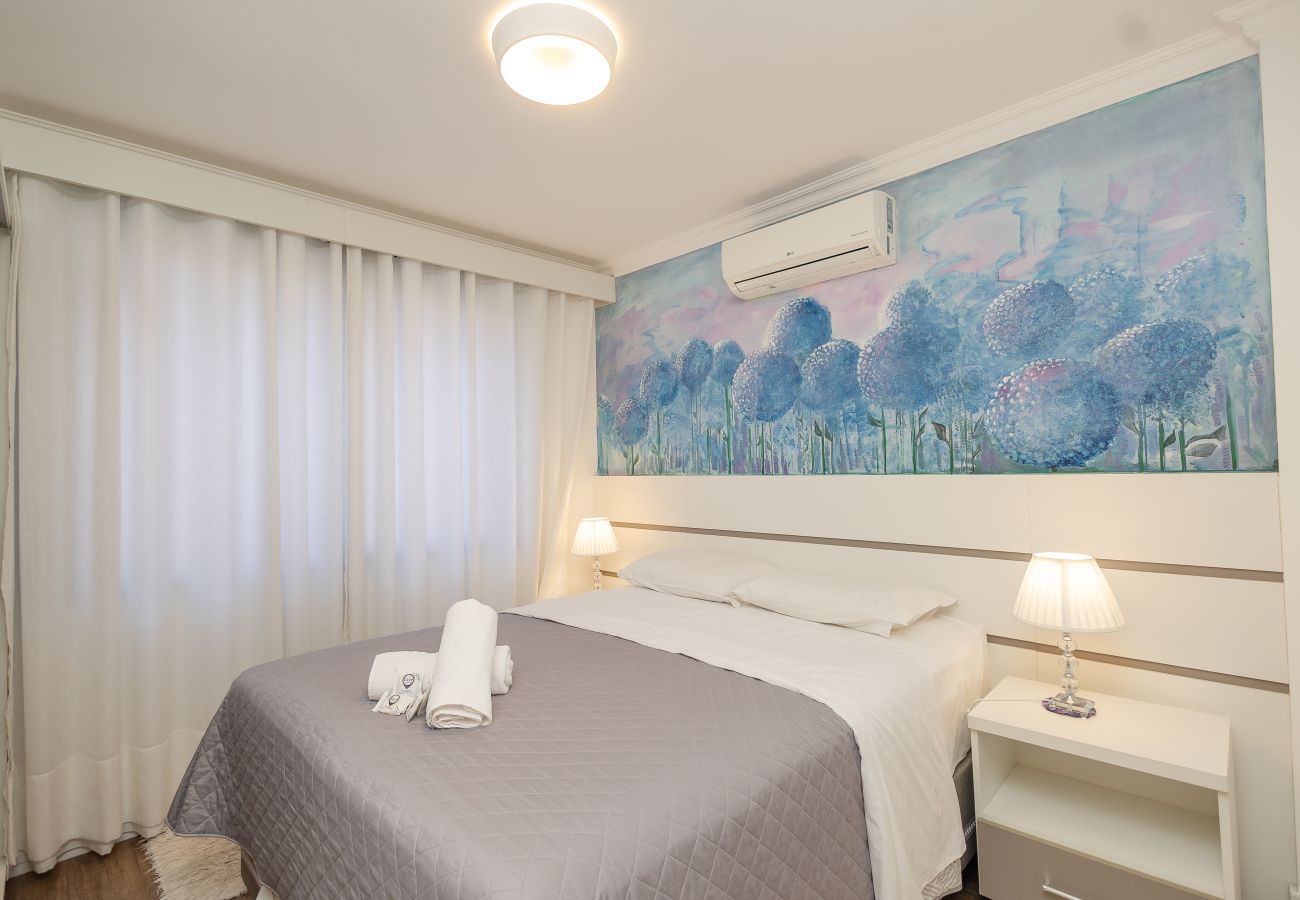 Apartamento em Gramado - Apto 1D no coração de Gramado, a 550m da R Coberta