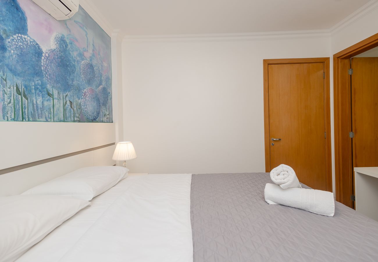 Apartamento em Gramado - Apto 1D no coração de Gramado, a 550m da R Coberta