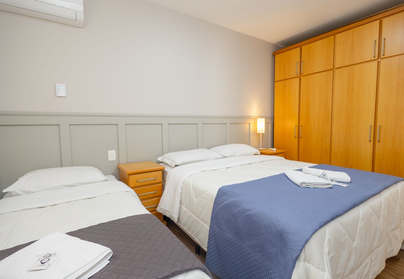 Apartamento em Gramado - NOVO! Dois quartos a 400m da Rua Coberta!