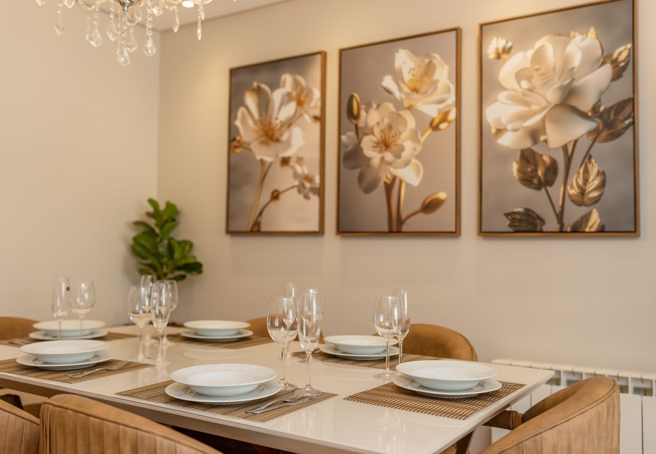 Apartamento em Gramado - NOVO! Dois quartos a 400m da Rua Coberta!