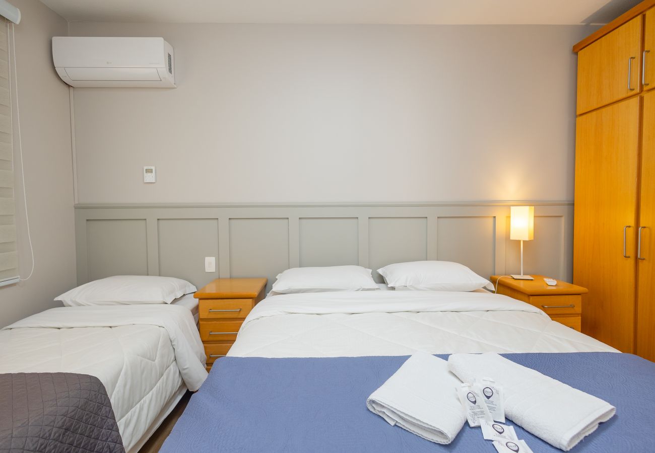 Apartamento em Gramado - NOVO! Dois quartos a 400m da Rua Coberta!