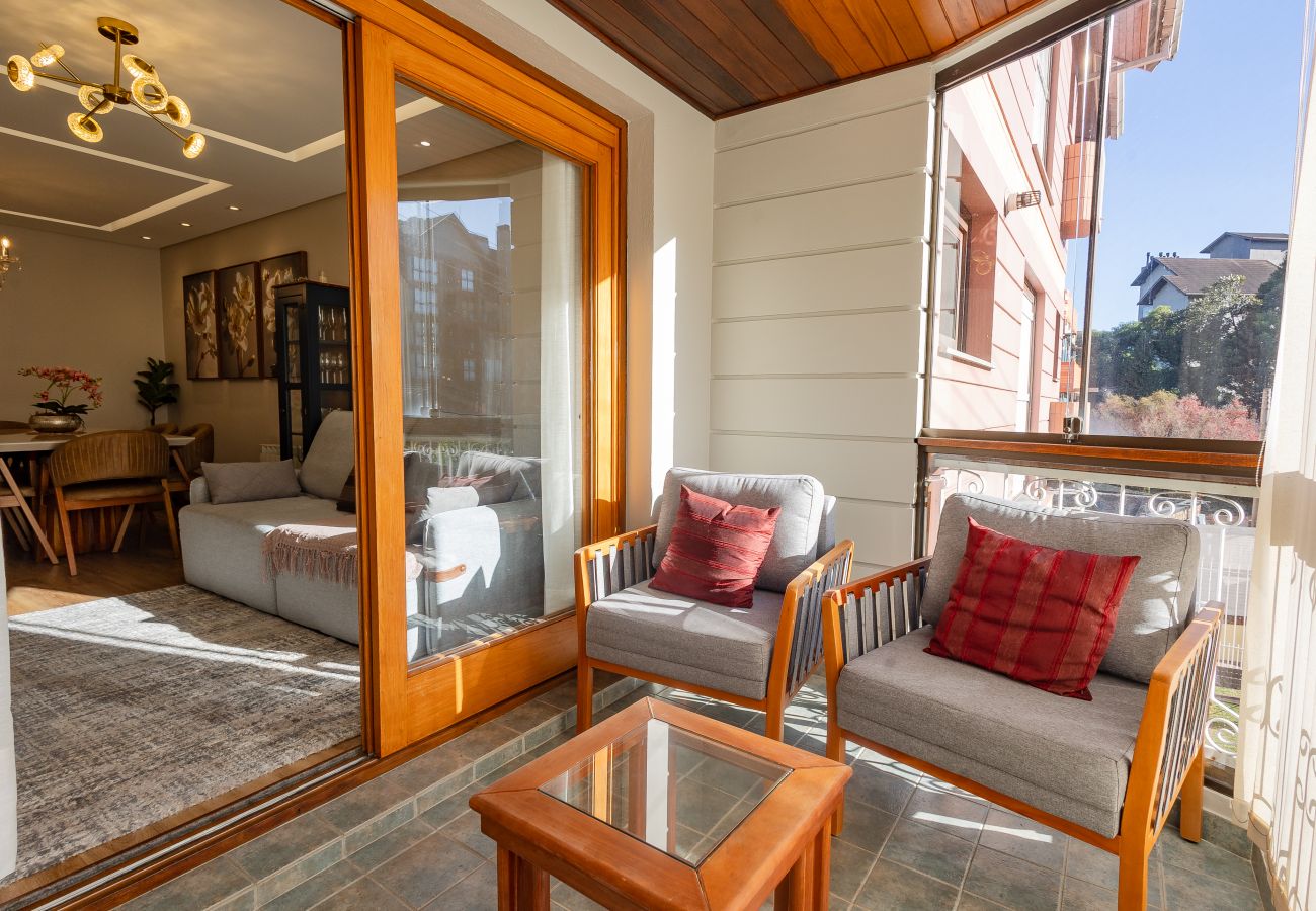 Apartamento em Gramado - NOVO! Dois quartos a 400m da Rua Coberta!