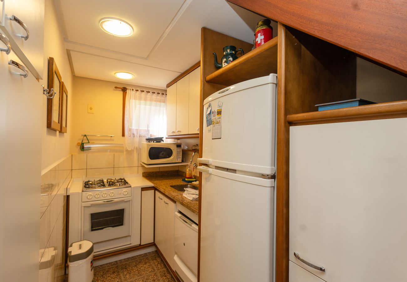 Apartamento em Gramado - NOVO! Aconchegante duplex 2D (2 banhos) a 1km da R Coberta!