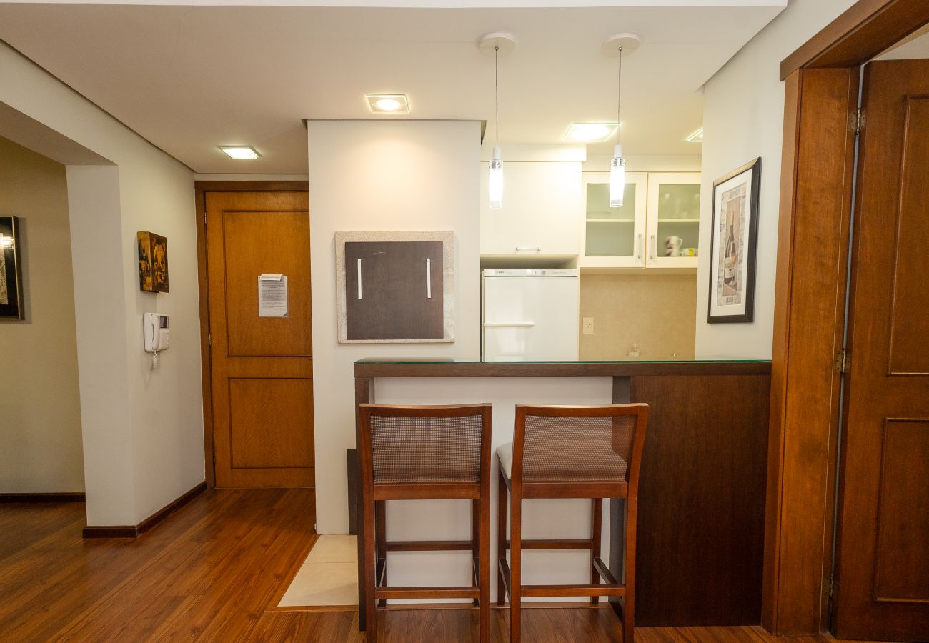 Apartamento em Gramado - Apto acolhedor 3D (1 suíte) a 400m da Rua Coberta!