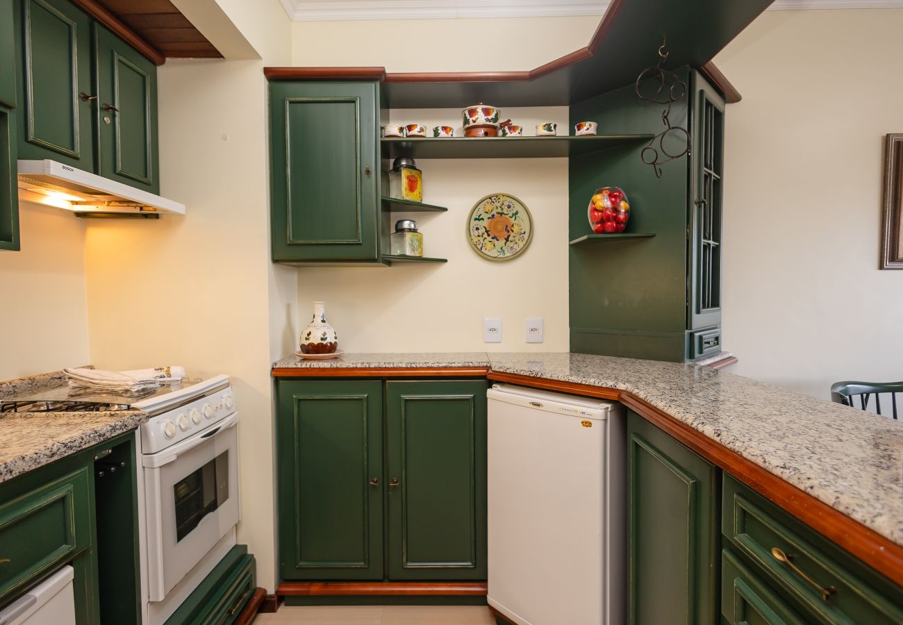 Apartamento em Gramado - Apto aconchegante a 400m da R Coberta