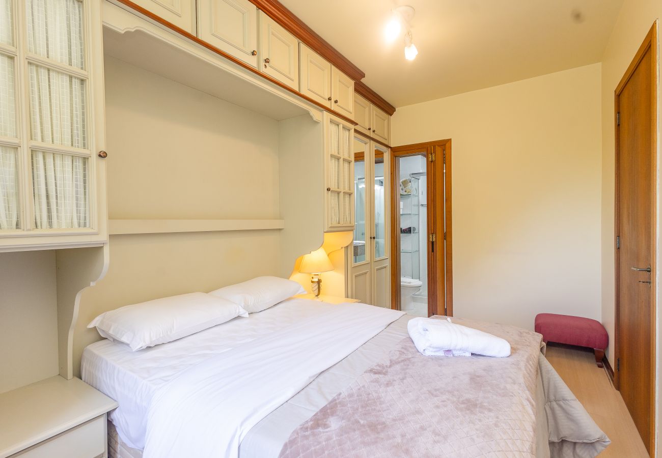 Apartamento em Gramado - Apto aconchegante a 400m da R Coberta