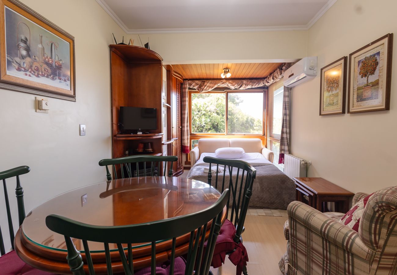 Apartamento em Gramado - Apto aconchegante a 400m da R Coberta