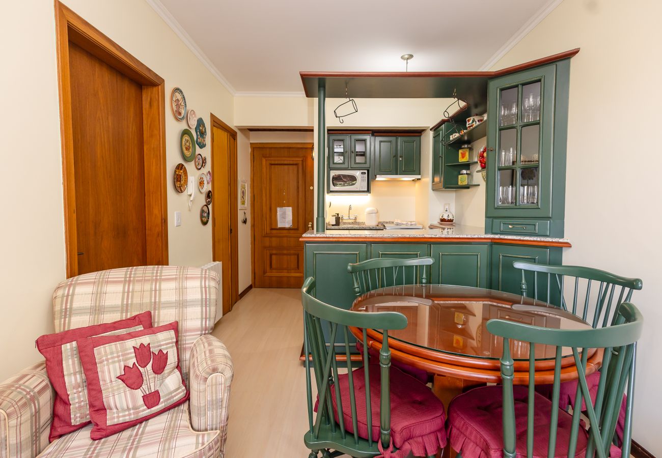 Apartamento em Gramado - Apto aconchegante a 400m da R Coberta