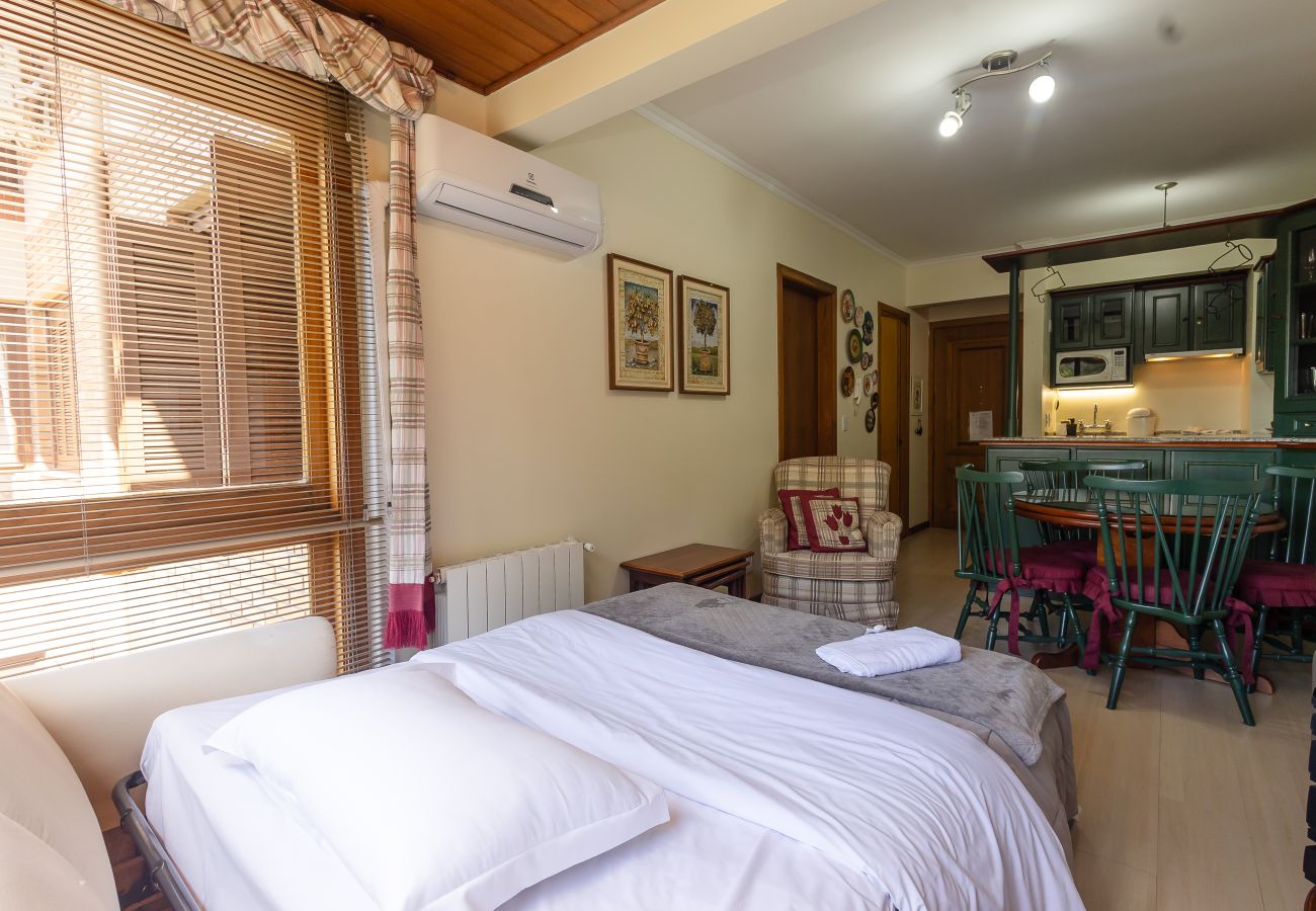 Apartamento em Gramado - Apto aconchegante a 400m da R Coberta