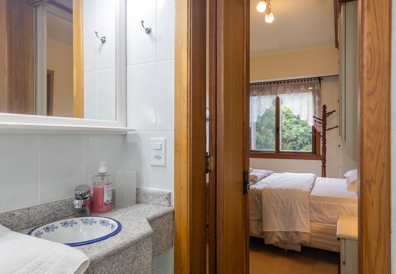 Apartamento em Gramado - Apto aconchegante a 400m da R Coberta