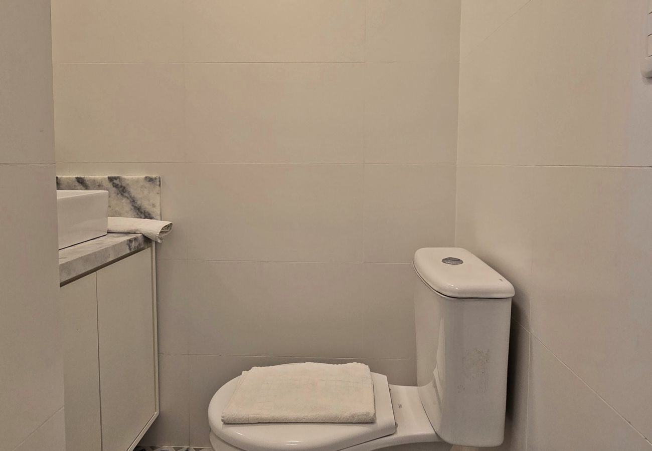 Apartamento em Gramado - NOVO! Duplex 3 dormitórios a 100m da Rua Torta! 