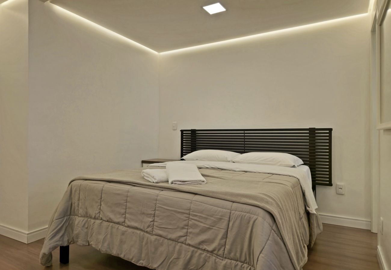 Apartamento em Gramado - NOVO! Duplex 3 dormitórios a 100m da Rua Torta! 