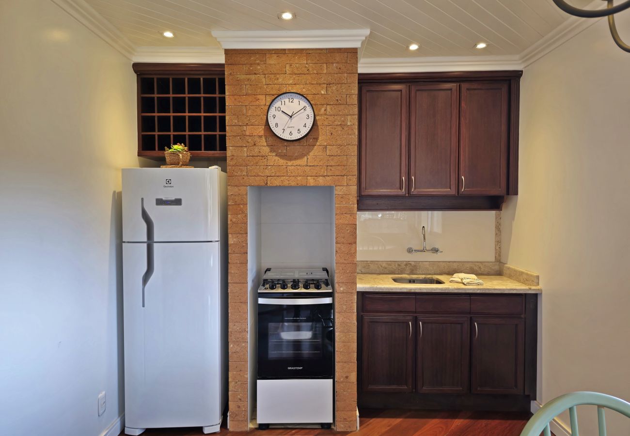 Apartamento em Gramado - NOVO! Duplex 3 dormitórios a 100m da Rua Torta! 