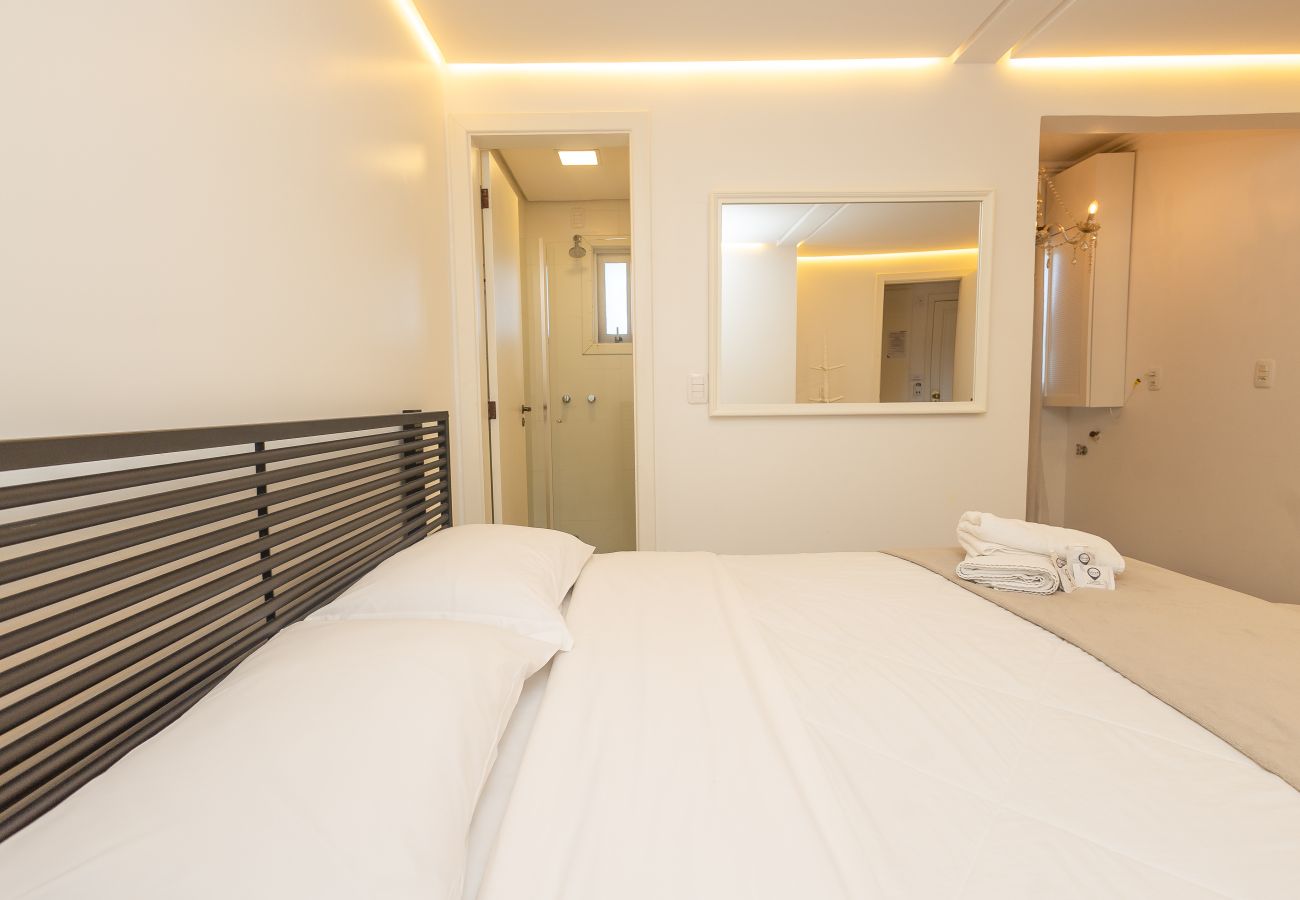 Apartamento em Gramado - NOVO! Duplex 3 dormitórios a 100m da Rua Torta! 