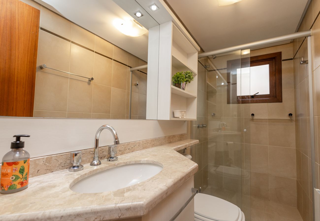 Apartamento em Gramado - Aconchegante apto 2 quartos (1 suíte) junto ao centro!
