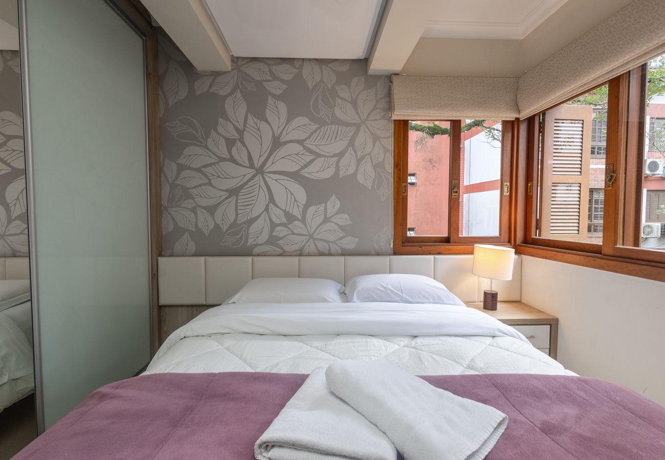 Apartamento em Gramado - Aconchegante apto 2 quartos (1 suíte) junto ao centro!